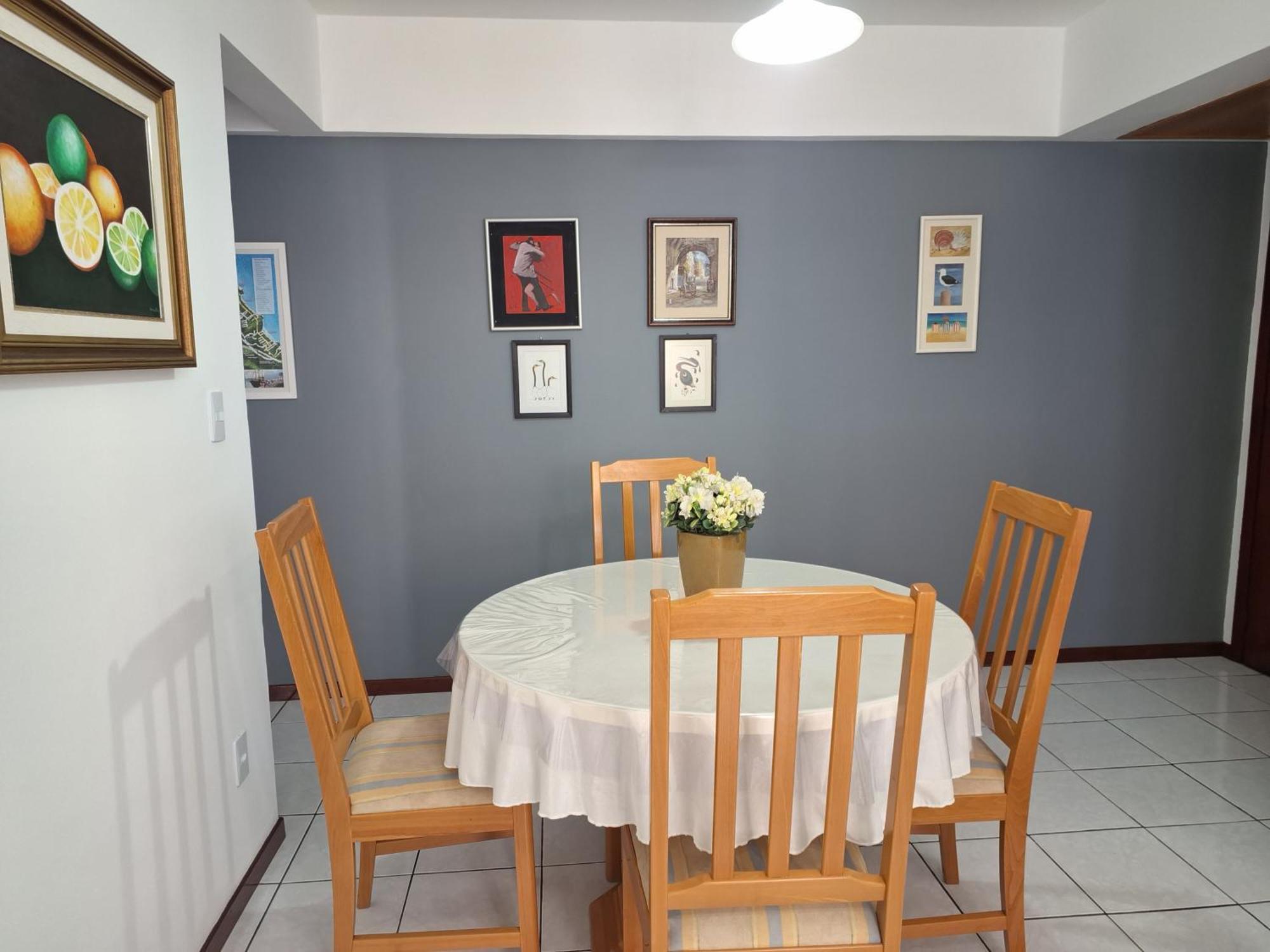 Apartamento Quadra Mar - 1 Refrigerado- *